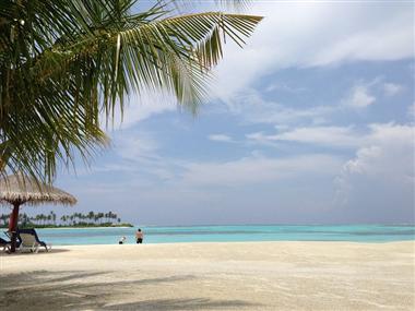 （CCT）（廣州直飛）馬爾代夫天堂島6天4晚CZ（有領(lǐng)隊(duì)）