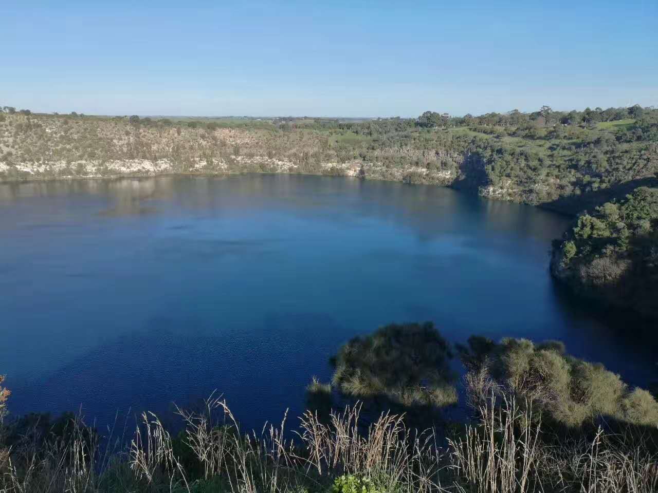 澳大利亞藍(lán)湖風(fēng)光圖4