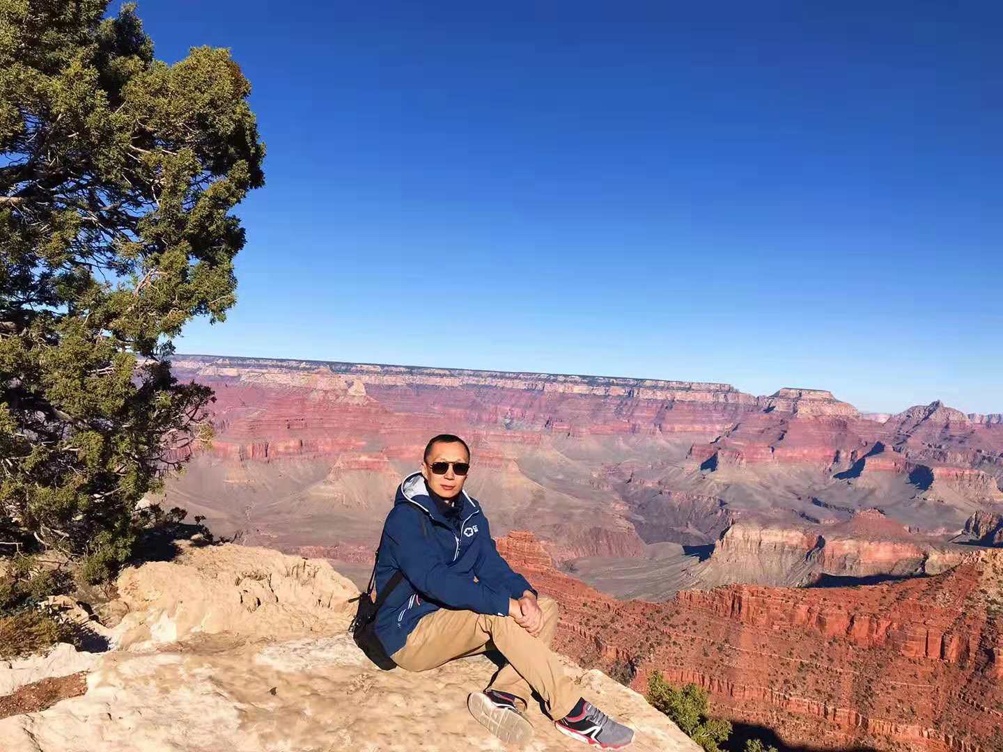 科羅拉多大峽谷-攝影康輝國際部-王總當(dāng)了一回模特